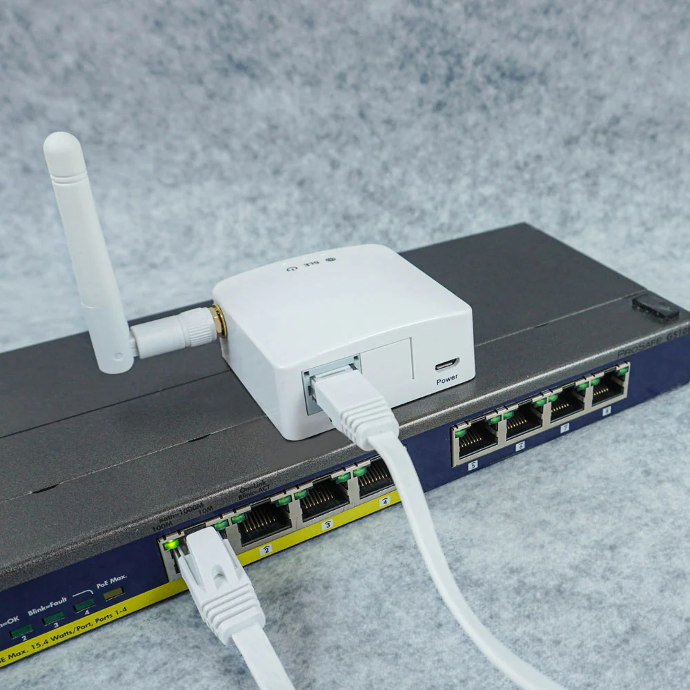 GL-S10 BLE IoT Gateway | PoE Power Supply - Image 6